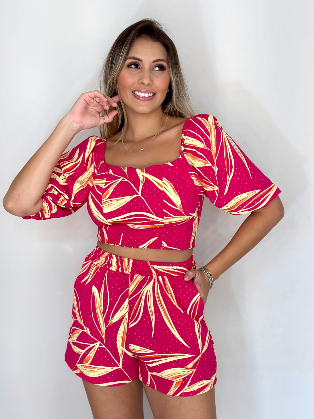 Conjunto macaquinho vestidos